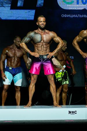 MAN'S PHYSIQUE НОВИЧКИ